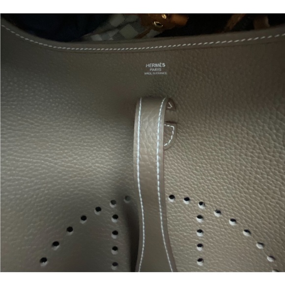 Hermes Bag - Picture 7 of 16
